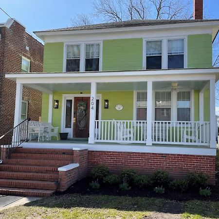 Key Lime Cottage Steps From Cape Charles Beach Экстерьер фото