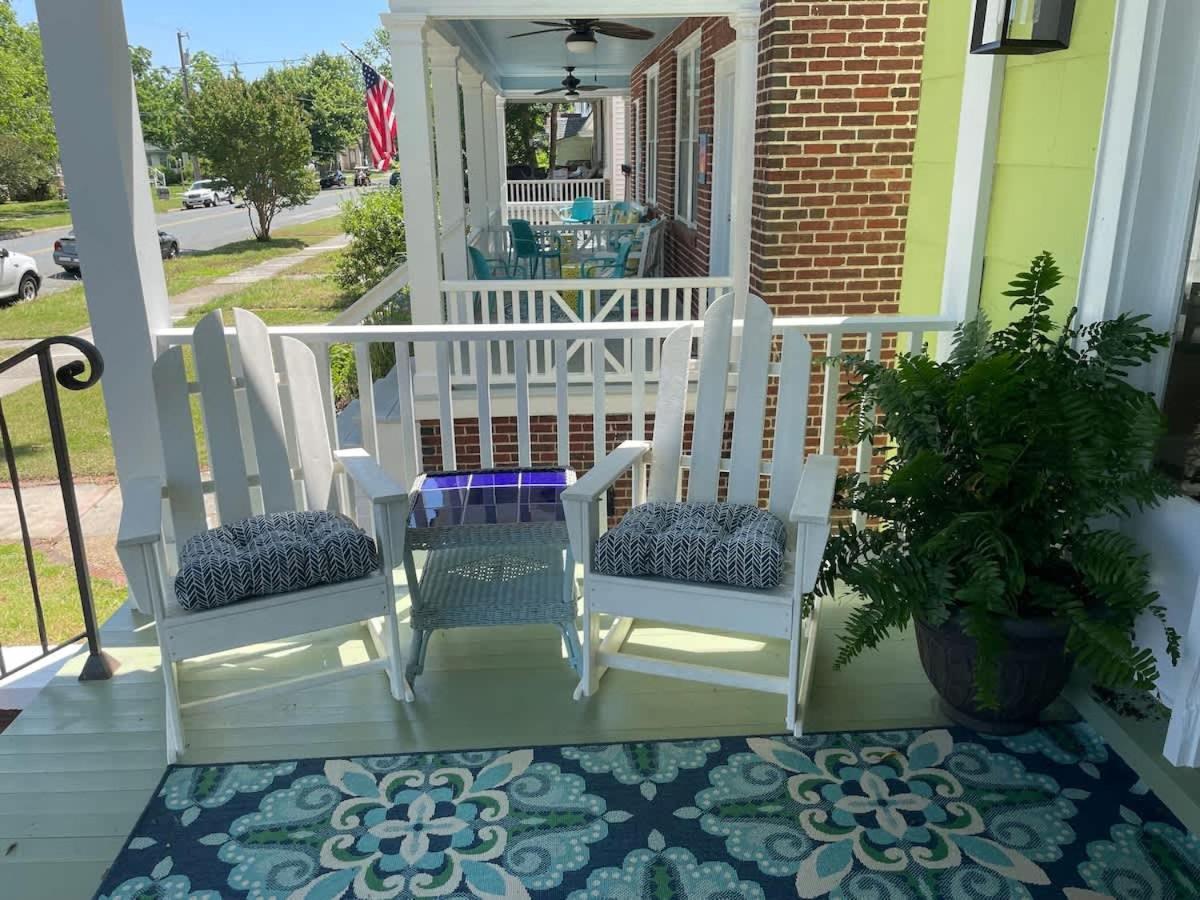 Key Lime Cottage Steps From Cape Charles Beach Экстерьер фото